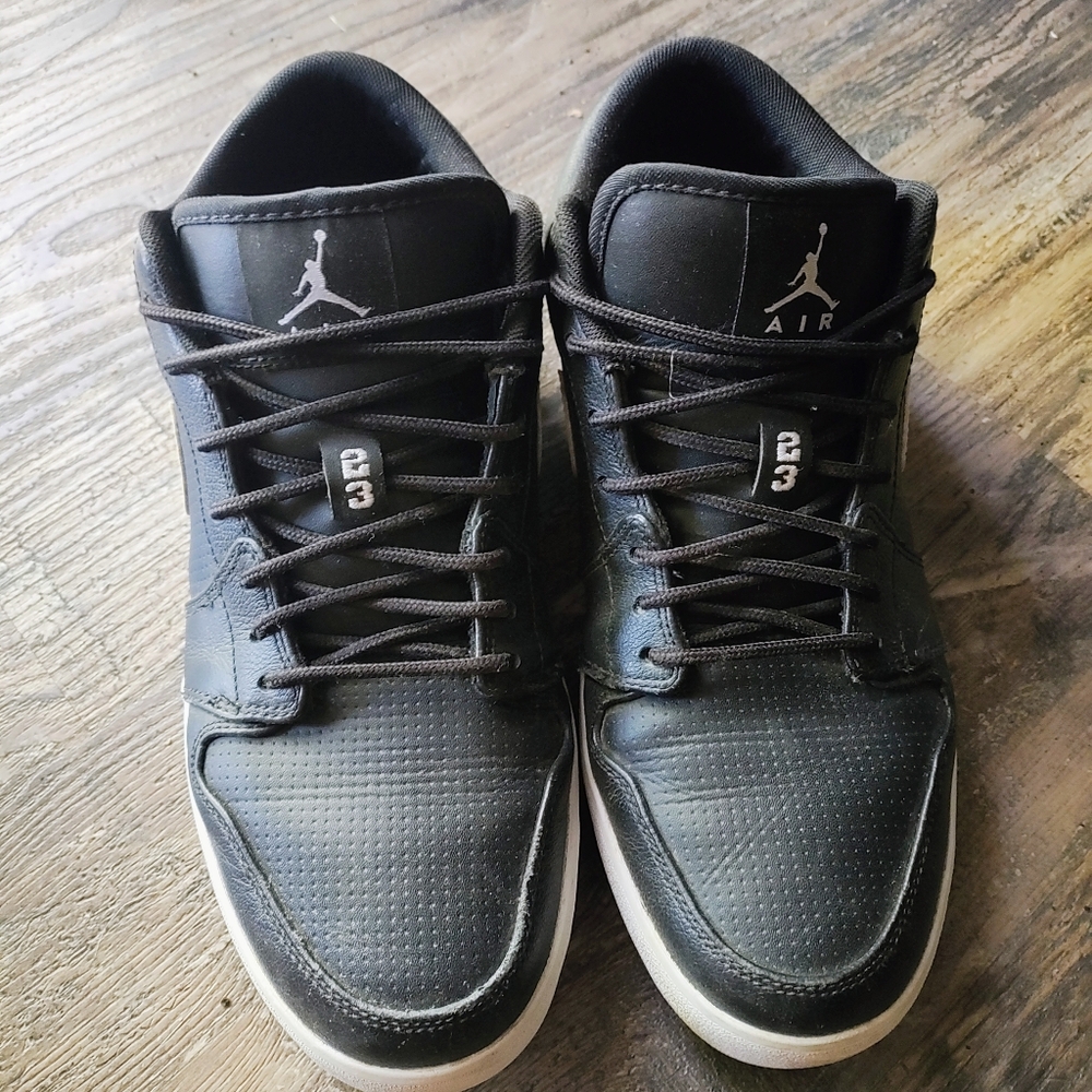 Nike Jordan Lows Black and White Sneakers with Classic Design